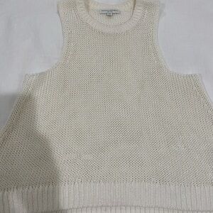 Banana Republic Knit Tank in Cream size XS